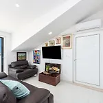 Allineeddubrovnik Choose Between Double Or Penthouse Or Free Parking