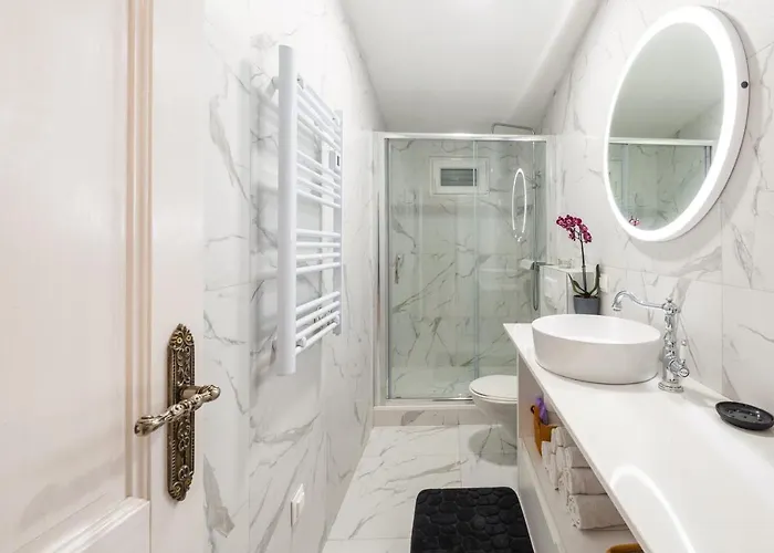 Allineeddubrovnik Choose Between Double Or Penthouse Or Free Parking 아파트
