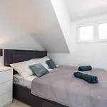 Allineeddubrovnik Choose Between Double Or Penthouse Or Free Parking Lägenhet *
