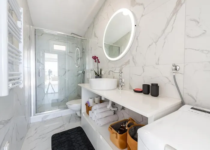 Allineeddubrovnik Choose Between Double Or Penthouse Or Free Parking