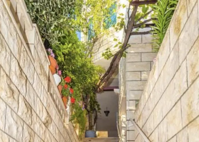 Allineeddubrovnik Choose Between Double Or Penthouse Or Free Parking דירה דוברובניק