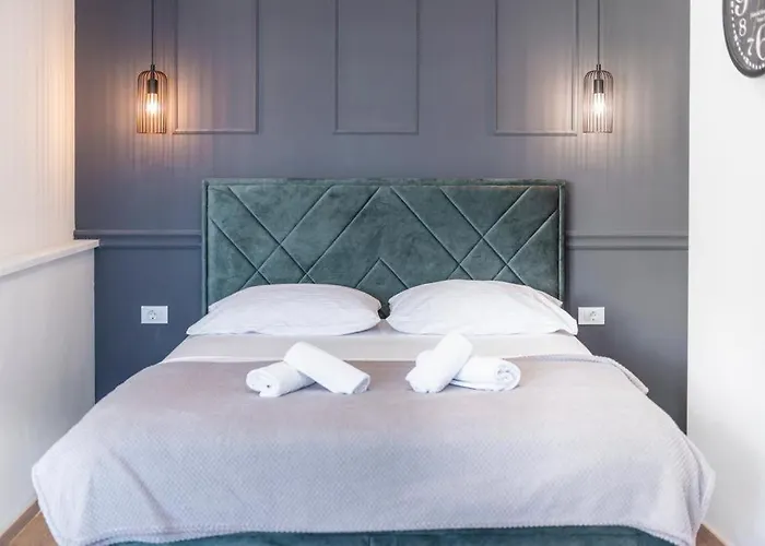 Allineeddubrovnik Choose Between Double Or Penthouse Or Free Parking דירה דוברובניק