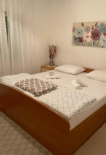 Allineeddubrovnik Choose Between Double Or Penthouse Or Free Parking *